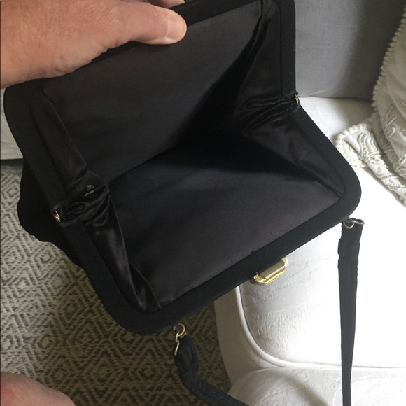 Pretty VINTAGE BLACK FABRIC Wedding/evening bag - Picture 4 of 10